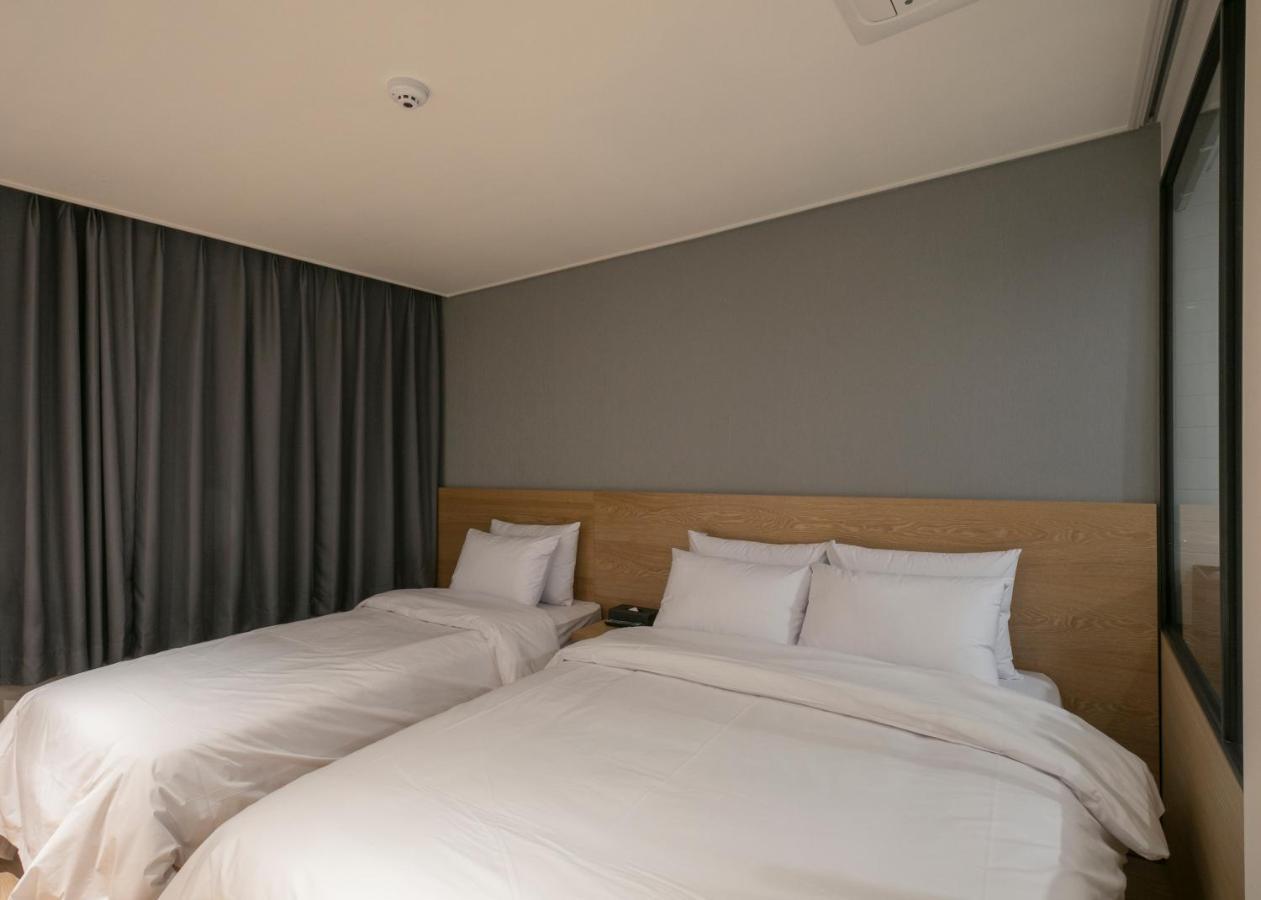 Hotel Wolmido Инчон Екстериор снимка