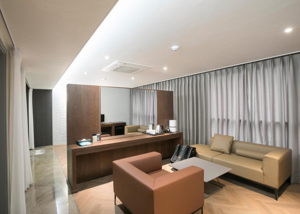 Hotel Wolmido Инчон Екстериор снимка
