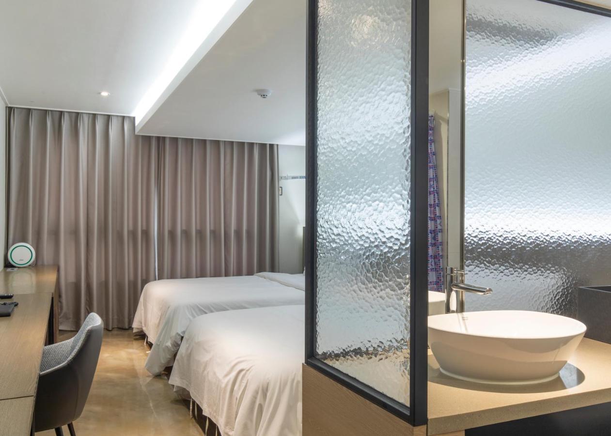 Hotel Wolmido Инчон Екстериор снимка