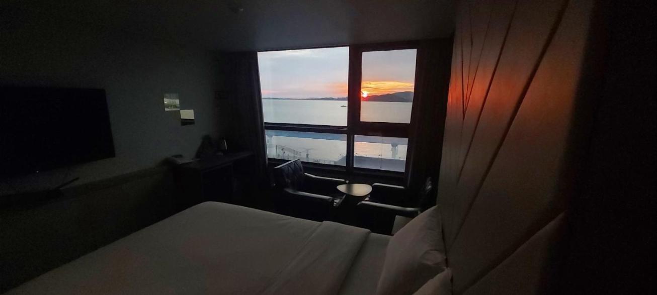 Hotel Wolmido Инчон Екстериор снимка