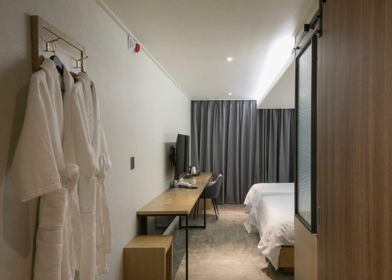 Hotel Wolmido Инчон Екстериор снимка